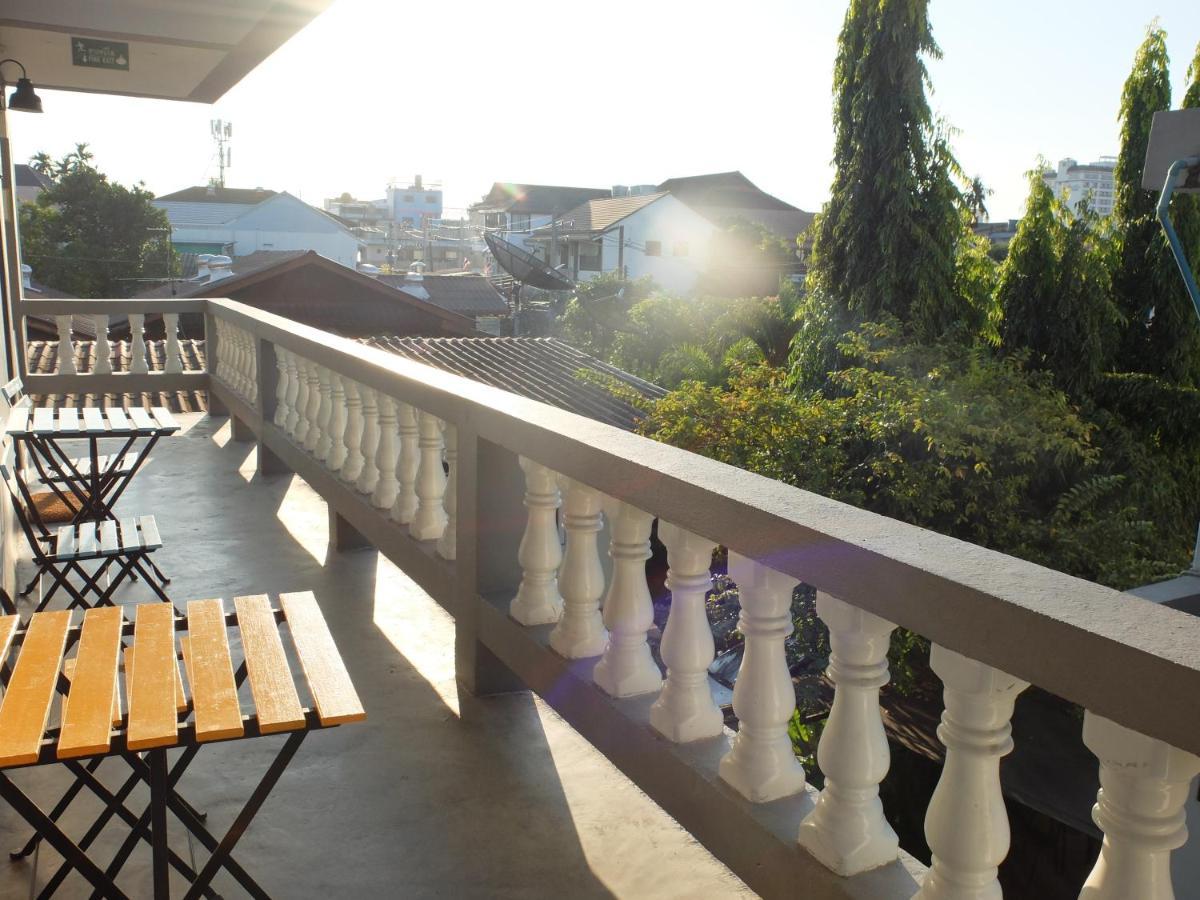 Sleep Guesthouse Čiang Mai Exteriér fotografie